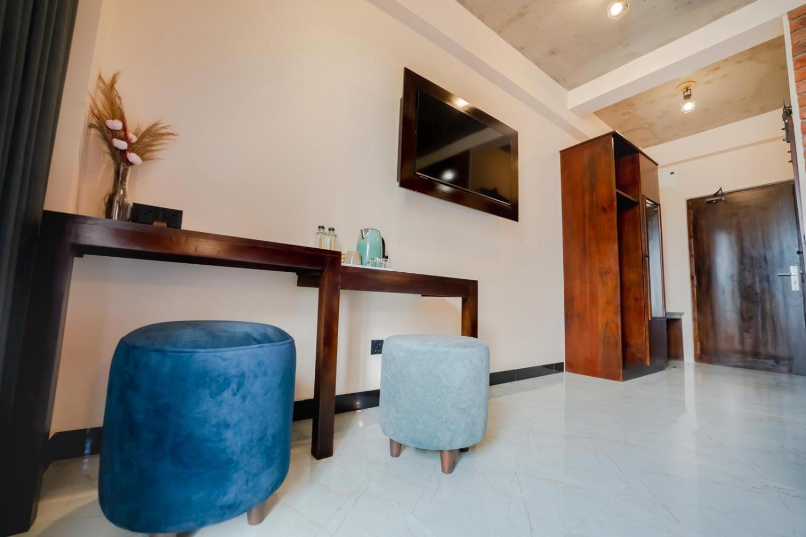 Limeshine - Airport Transit Hotels & Residences Katunayaka Exterior foto